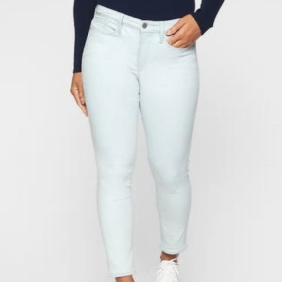 Athleta Denim - Athleta Sculptek Skinny Crop Glacier Wash Jeans 2